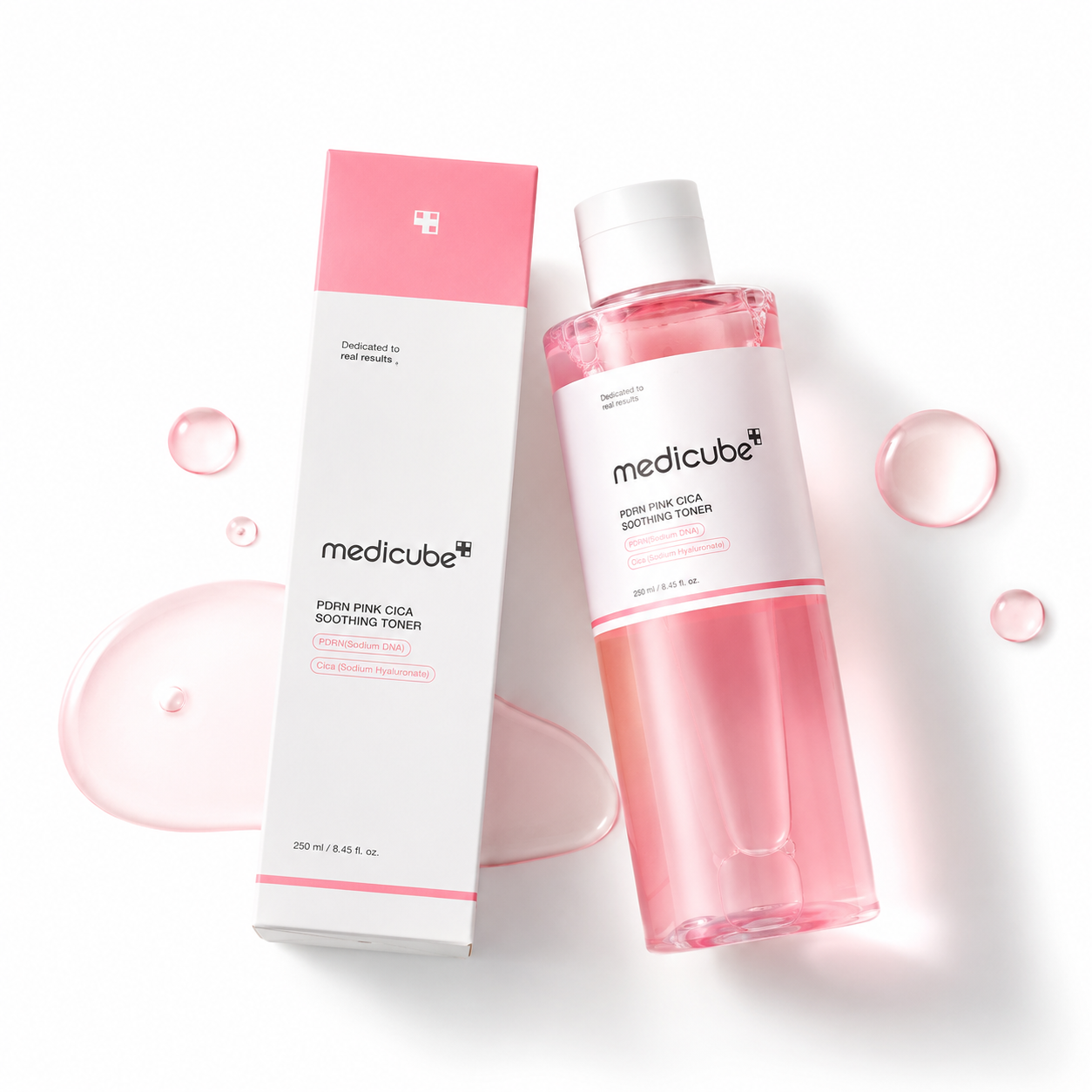 MEDICUBE – PDRN Pink Cica Soothing Toner 250 ml – Zklidňující a rozjasňující tonikum s PDRN, niacinamidem a PHA