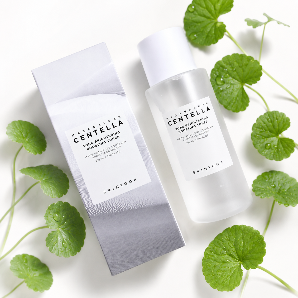 SKIN1004 – Madagascar Centella Tone Brightening Boosting Toner 210 ml – Rozjasňující hydratační tonikum s niacinamidem a centellou