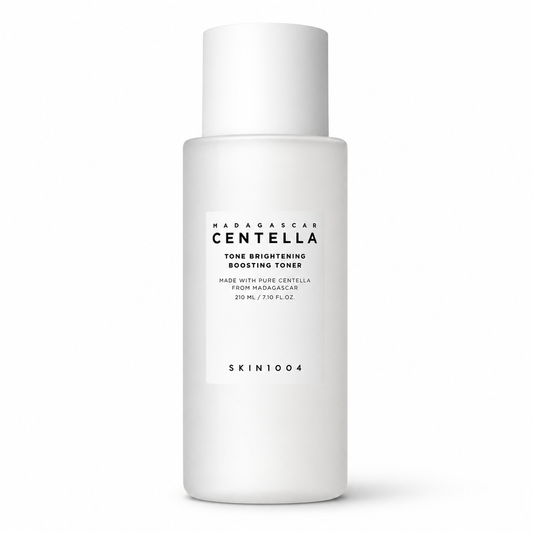 SKIN1004 – Madagascar Centella Tone Brightening Boosting Toner 210 ml – Rozjasňující hydratační tonikum s niacinamidem a centellou